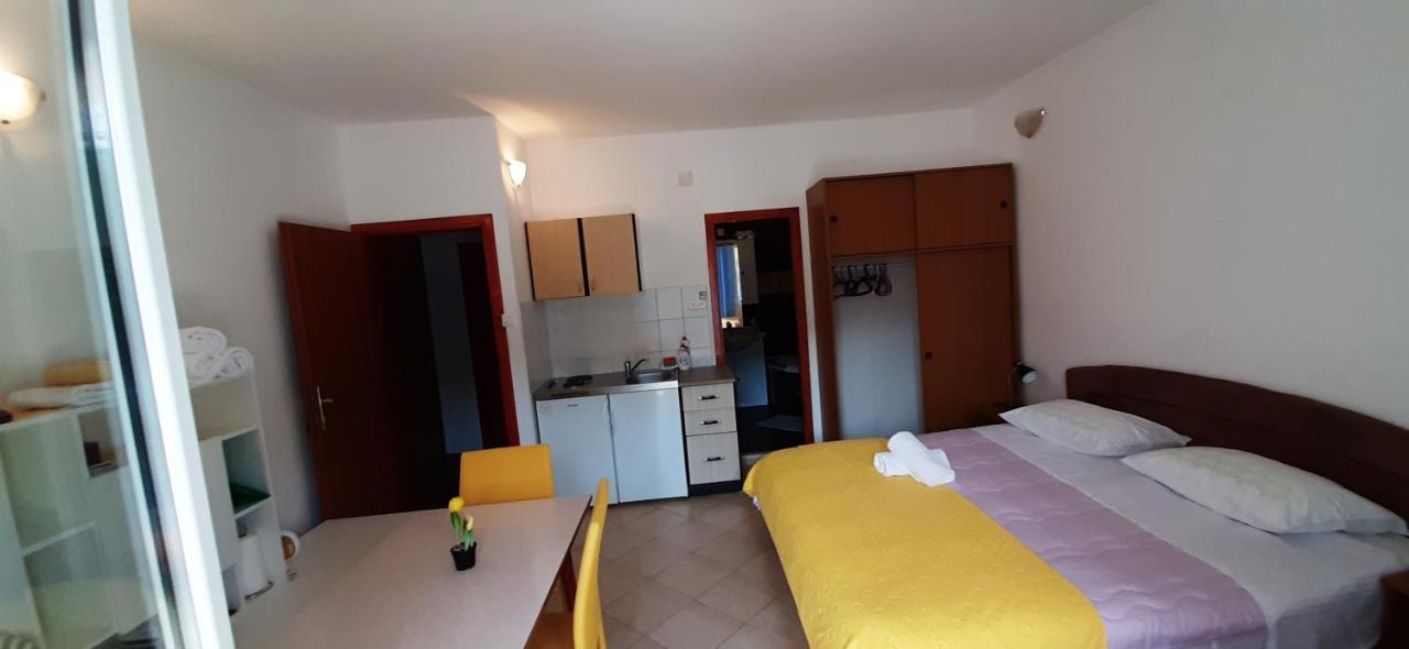 Apartments Lampalo Okuklje Kültér fotó